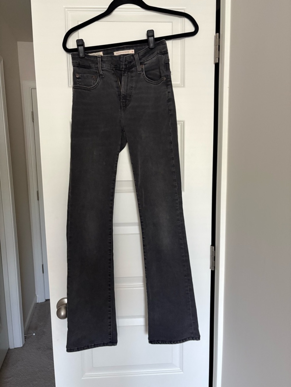 Levi’s Women's High-Rise Black/Grey Flared Jeans